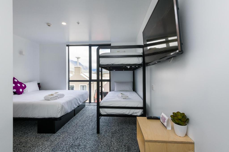 Bedroom 5