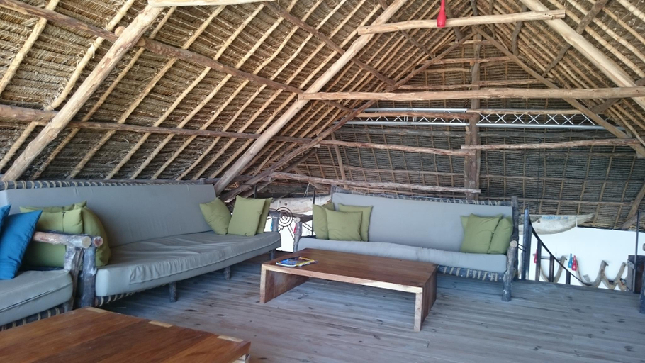 Bedroom 2, Nur Beach Resort, Kusini