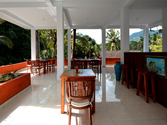 Food & Drinks 4, Tepi Sungai Guest House, Karangasem