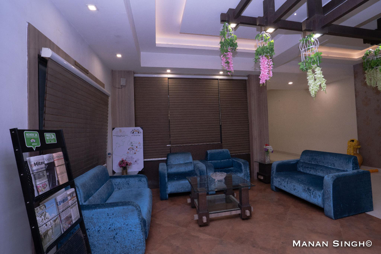 Public Area 3, Hotel Samrat, Jabalpur