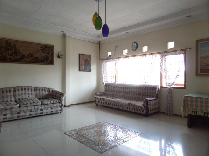 Public Area 2, Hotel Armi Malang, Malang