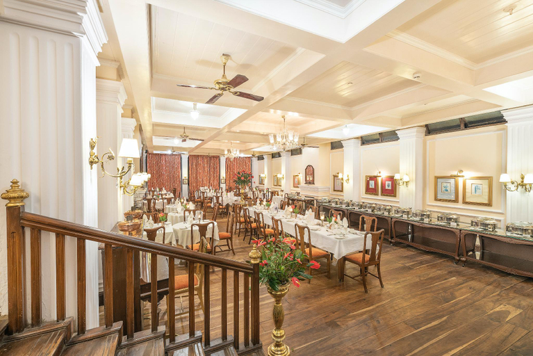 Food & Drinks 4, The Elgin Silver Oaks Kalimpong, Darjiling