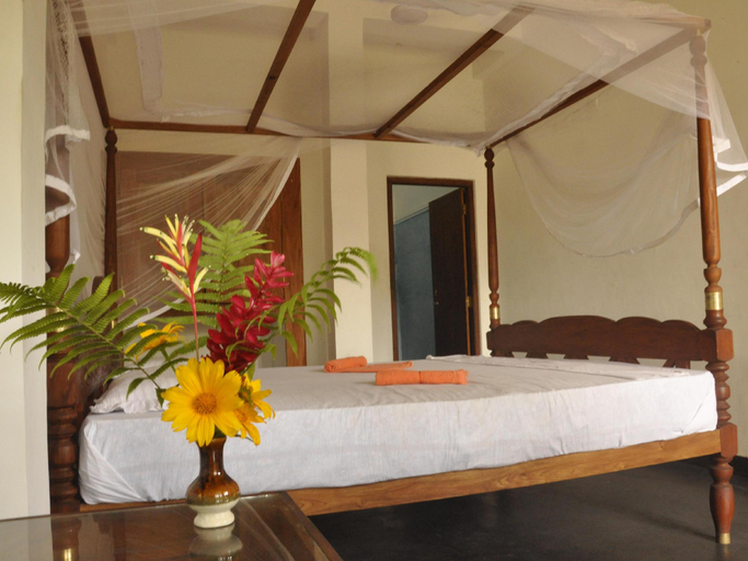 Bedroom 2, Daffodil Holiday Resort, Habaraduwa