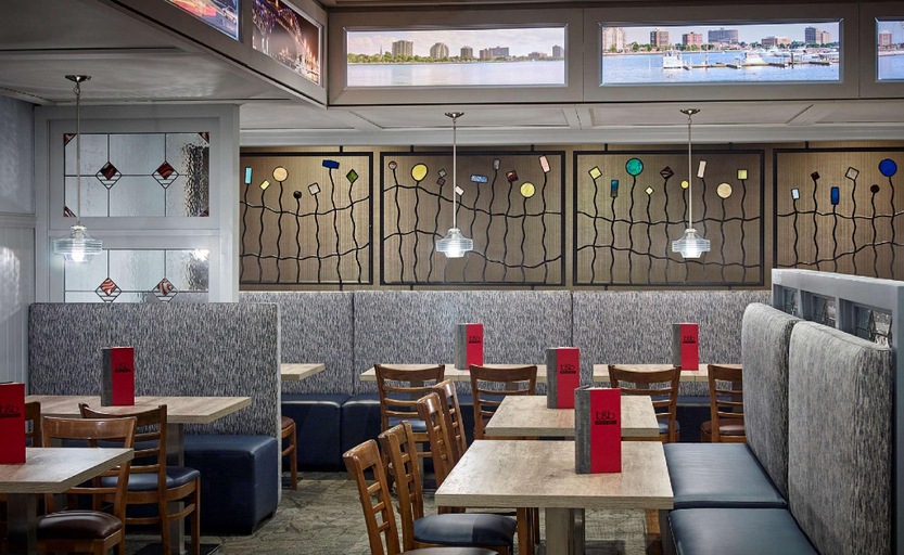 Public Area 2, Best Western Plus Guildwood Inn, Lambton