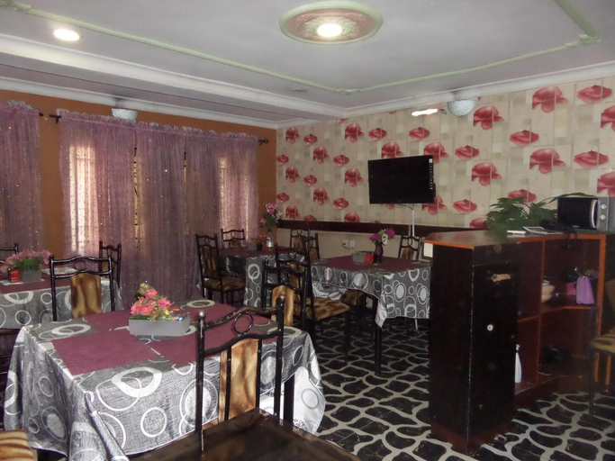 Food & Drinks 5, B & S Hotel, Ikeja