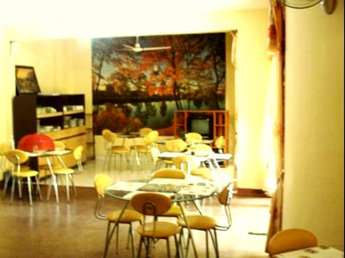 Food & Drinks 5, Milano Tourist Rest, N. Palatha East