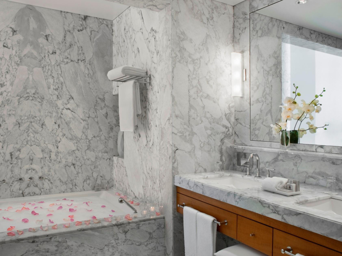 Bathroom 5, Alvear Art Hotel, Distrito Federal