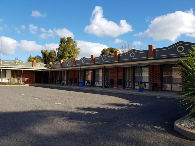 Others 5, Golden Reef Motor Inn, Gr. Bendigo - Inner East