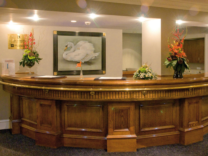 Public Area 4, The Swan Nest Hotel, Warwickshire