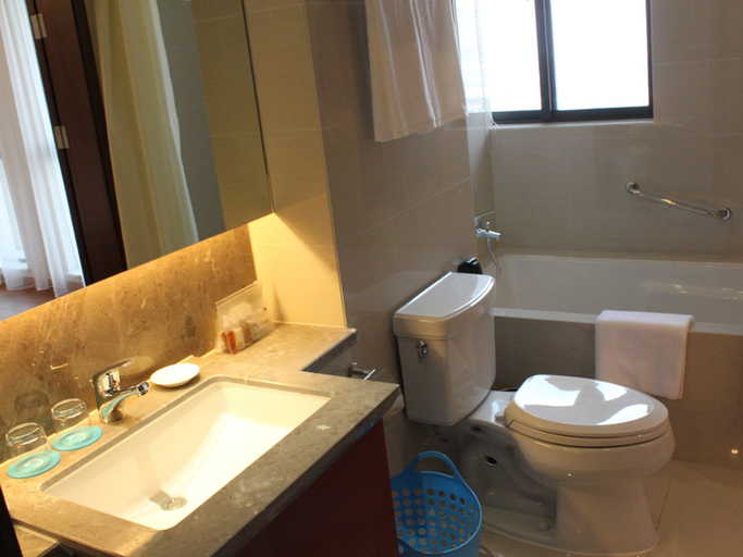 Bathroom 4, Modena by Fraser New District Wuxi, Wuxi