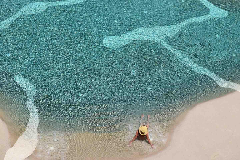 Sport & Beauty 2, Choisy Les Bains Apartments with Lagoon Pool by LOV Mauritius