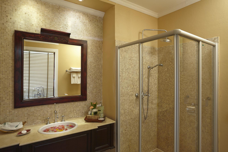Bathroom 4, Santi Resort & Spa, Luang Prabang