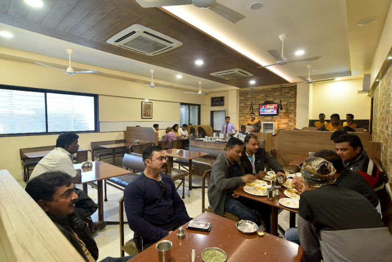 Food & Drinks 5, Panchavati Elite Inn, Nashik