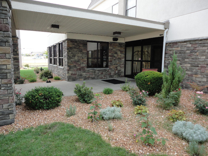 Exterior & Views 2, Baymont by Wyndham Monroe Ohio, Butler