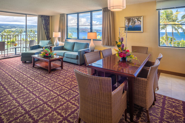 Public Area 2, Hilo Hawaiian Hotel, Trademark Collection by Wyndham, Hawaii