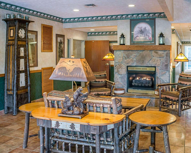 Public Area 2, Quality Inn & Suites Big Stone Gap, Wise