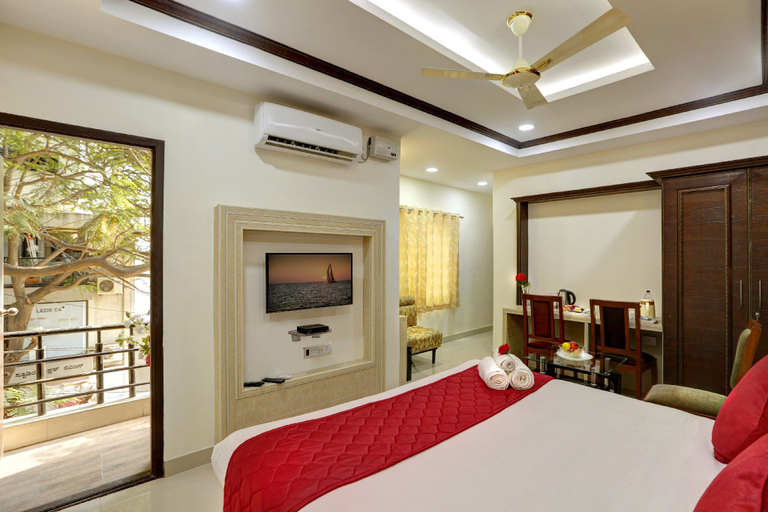 Bedroom 3, WINDSOR CASTLE INN, Bangalore