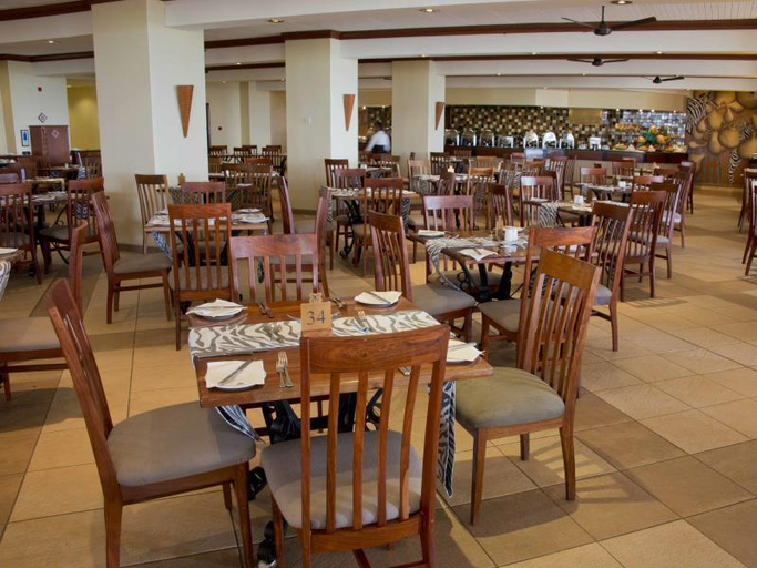 Food & Drinks 5, Elephant Hills Resort, Hwange