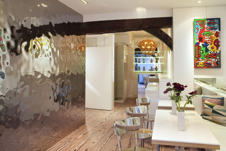 Others 5, Hotel Georgette, Paris