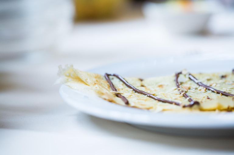 Food & Drinks 8