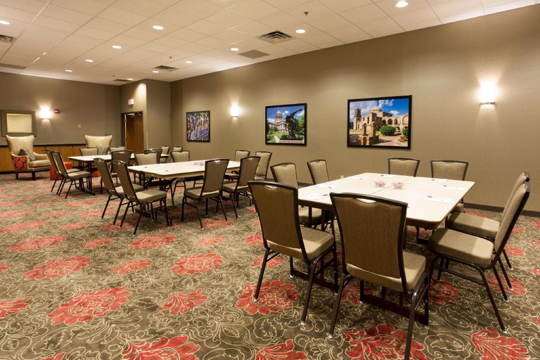 Food & Drinks 5, Drury Inn & Suites San Antonio Riverwalk, Bexar