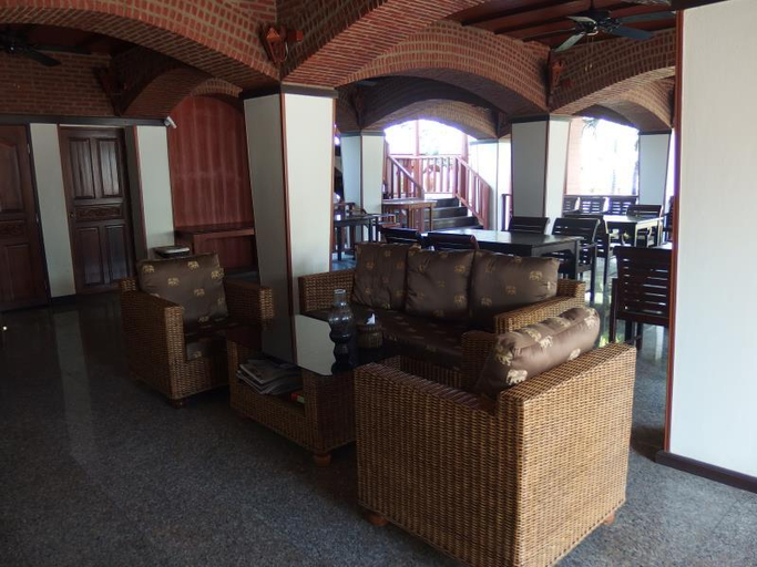 Public Area 2, Palm Beach Resort, Pran Buri