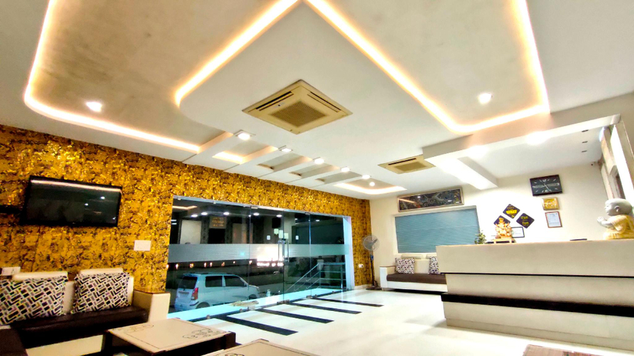 Public Area 2, Hotel Karan Vilas, Agra