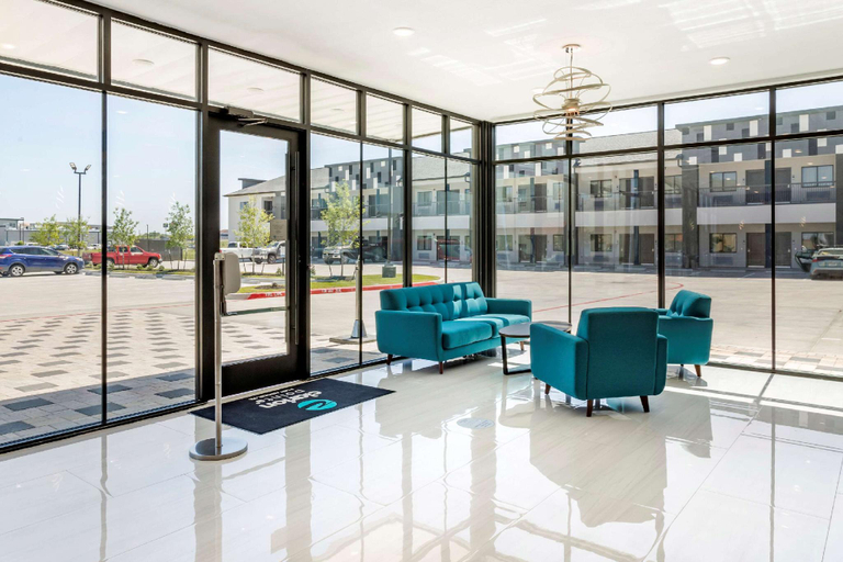 Public Area 2, Clarion Pointe Port Arthur-Beaumont South, Jefferson