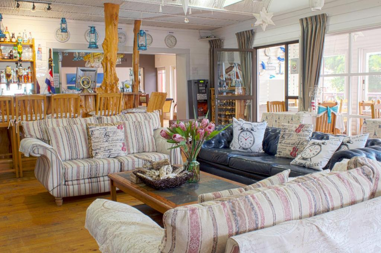 Public Area 3, Oceans Hotel & Self Catering, Eden
