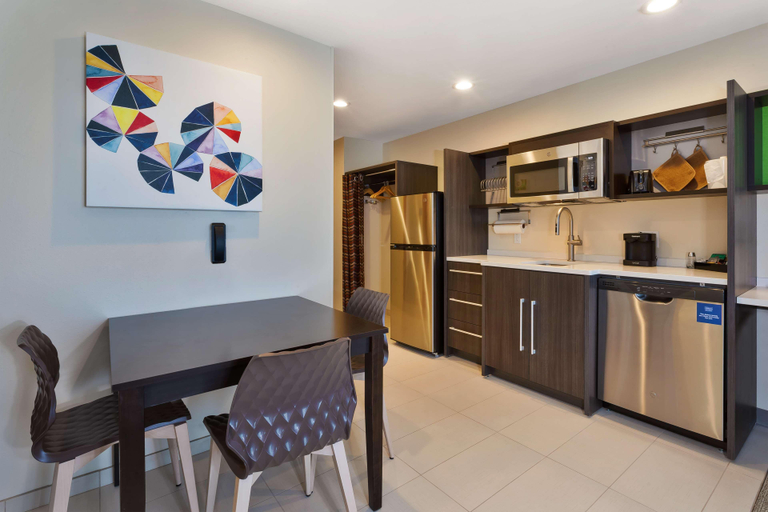 Bedroom 3, Home2 Suites by Hilton Tucson Airport, Pima