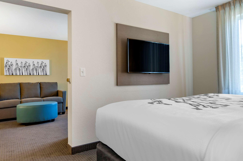 Bedroom 3, Sleep Inn Great Falls airport, Cascade