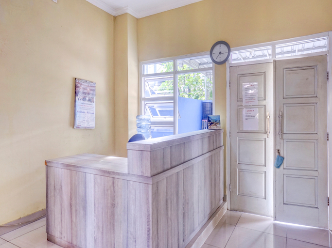 Bathroom, OYO 3964 Indah Residence Syariah, North Jakarta