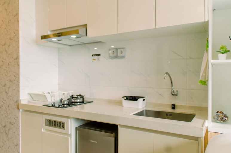 Others 4, Cozy and Simply Studio at Sky House BSD Apartment By Travelio, Tangerang Selatan