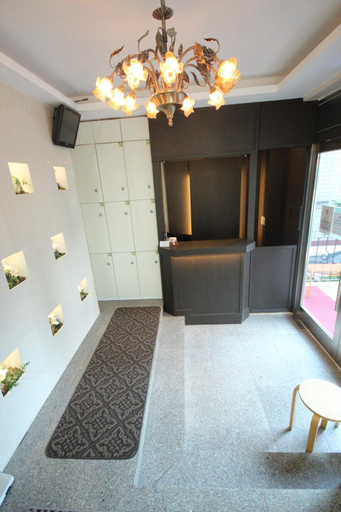 Bathroom, ZaZa Backpackers Hostel, Jung