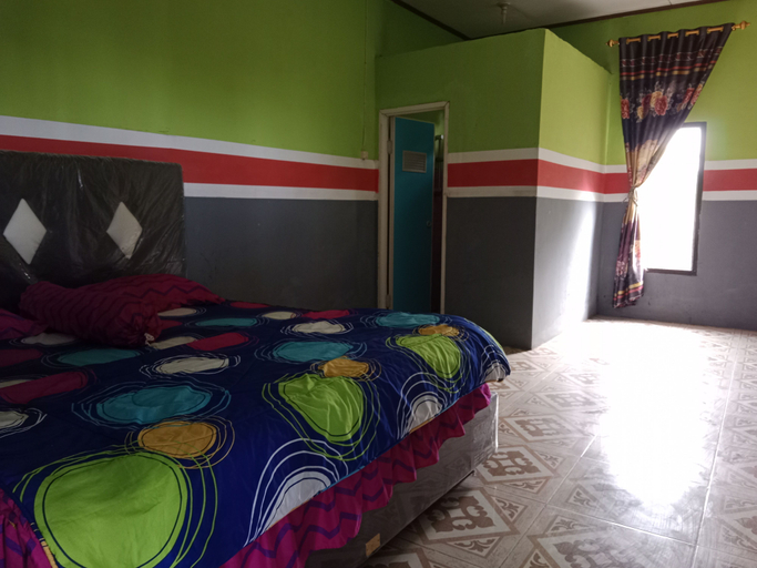 Bedroom 4, Penginapan dan Resto Lili Nirwana 2 Jayanti, Cianjur