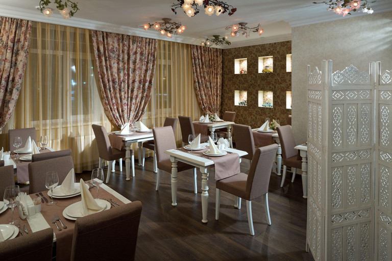 Food & Drinks 4, De Gaulle Boutique Hotel, Kharkivs'ka