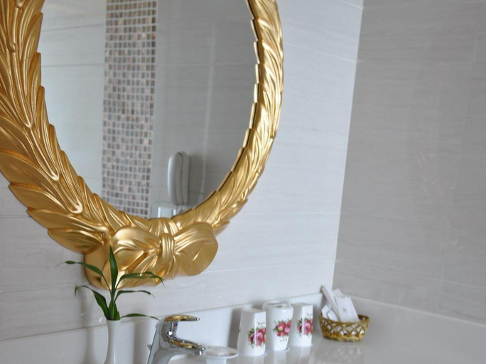 Bathroom 5, Palm Beach Resort And Spa, Sanya