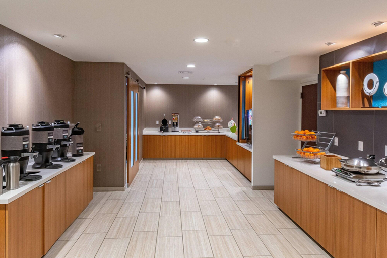 Food & Drinks 4, Springhill Suites Anchorage Midtown, Anchorage