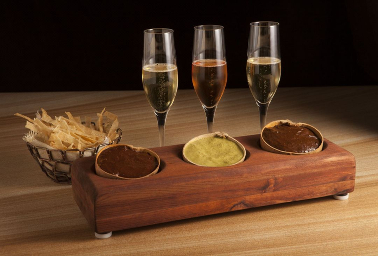 Waldorf Astoria Los Cabos Pedregal - Food & Drinks