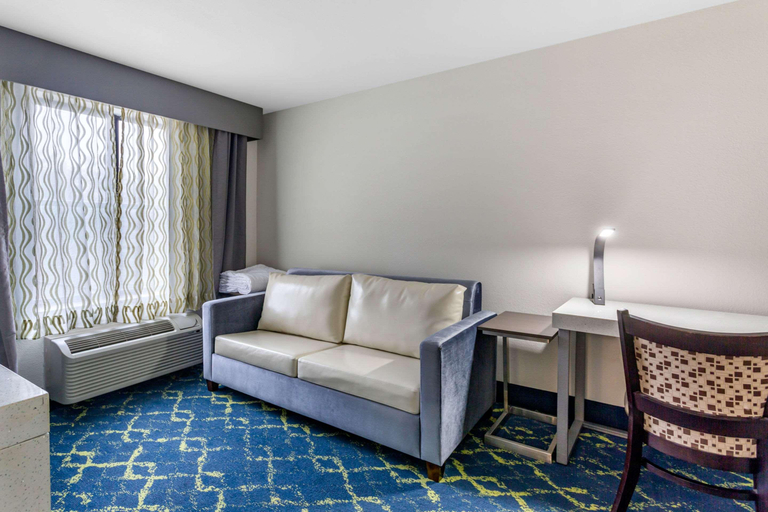 Bedroom 3, Quality Inn Murfreesboro-University Area, Rutherford