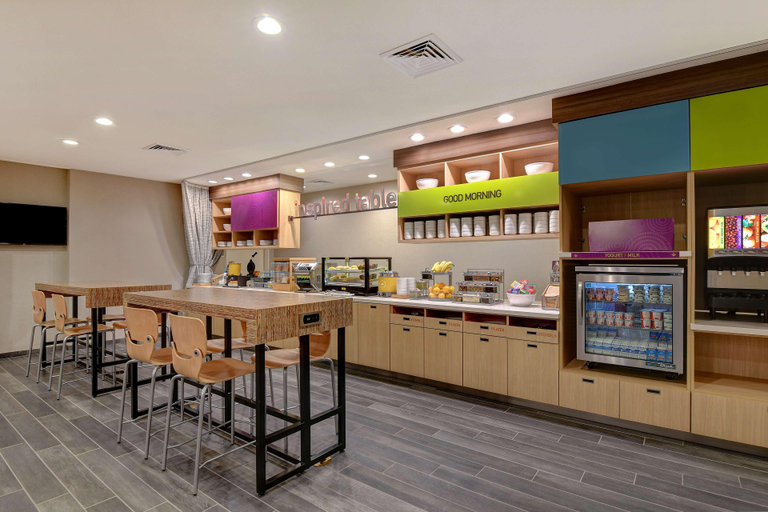 Food & Drinks 5, Home2 Suites by Hilton North Plano Hwy 75, Collin