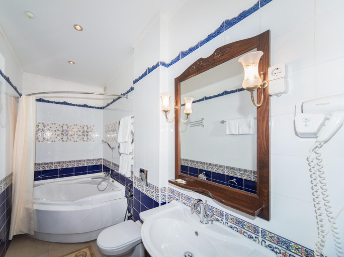 Bathroom 2, Sokol Hotel, Suzdal'skiy rayon