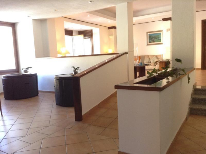 Others 5, Hotel Moderno, Olbia-Tempio