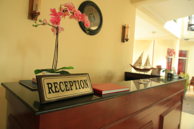 Public Area 2, The Ocean Pearl, Negombo