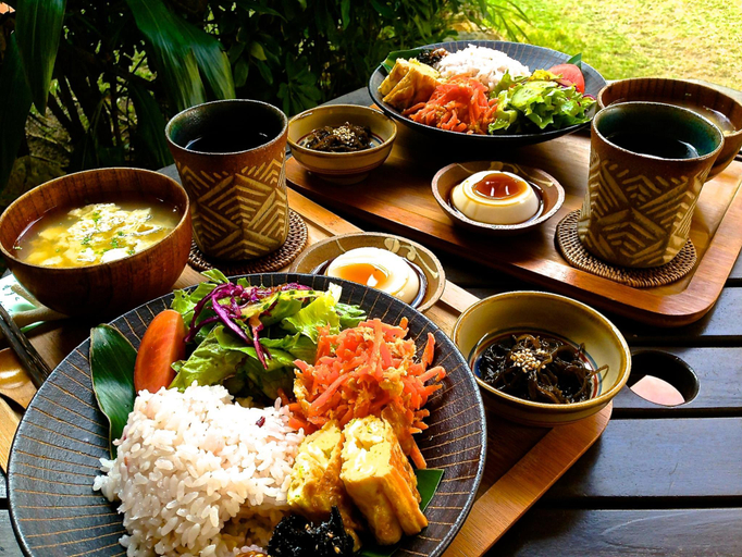 Food & Drinks 5, Akachichi Guesthouse, Onna