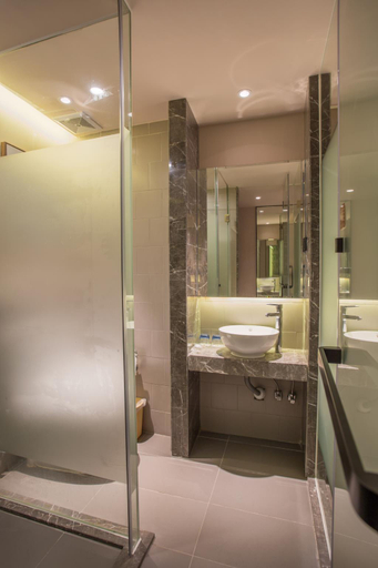 Bathroom, V8 Ziyuangang Hotel, Guangzhou