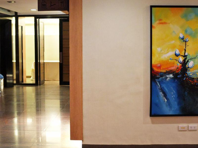 Public Area 2, The Pinnacle Hotel and Suites, Davao City