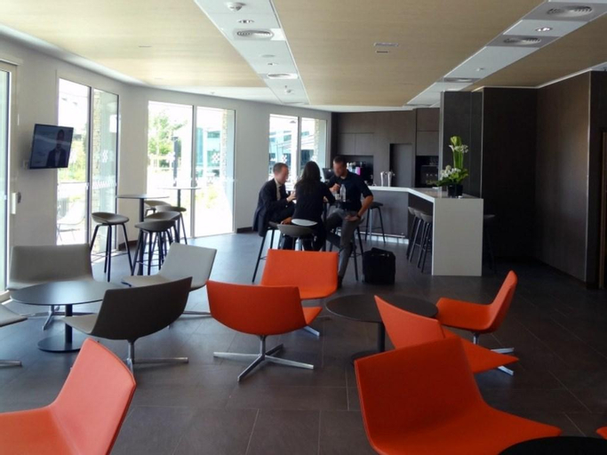 Public Area 2, Hôtel ParKest, Rhône