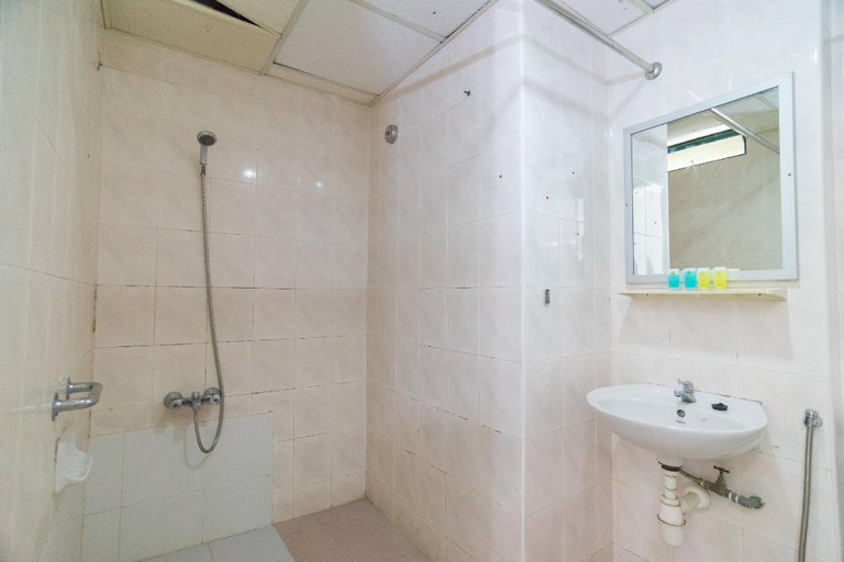 Bathroom 3, HIG Homestay Apartment, Langkawi