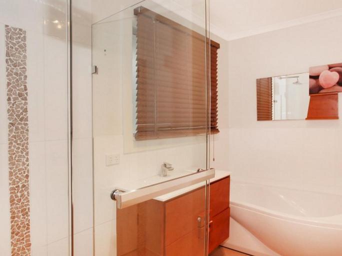 Bathroom 2, Mayfield 23 Holiday House, Maroochy - Mooloolaba
